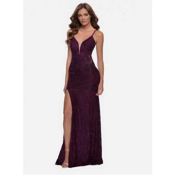 La Femme Women's 8 Dark Berry Deep V-neck Stretch Sparkle Embellished Lace Gown - Picture 1 of 16